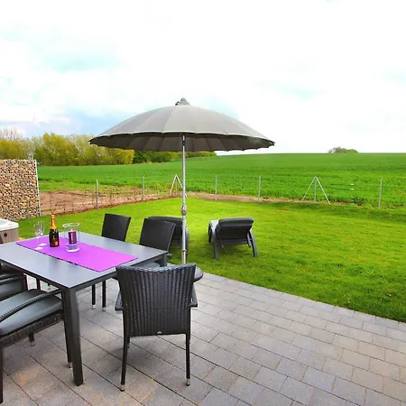 Wohlfuehl-Villa Mia *